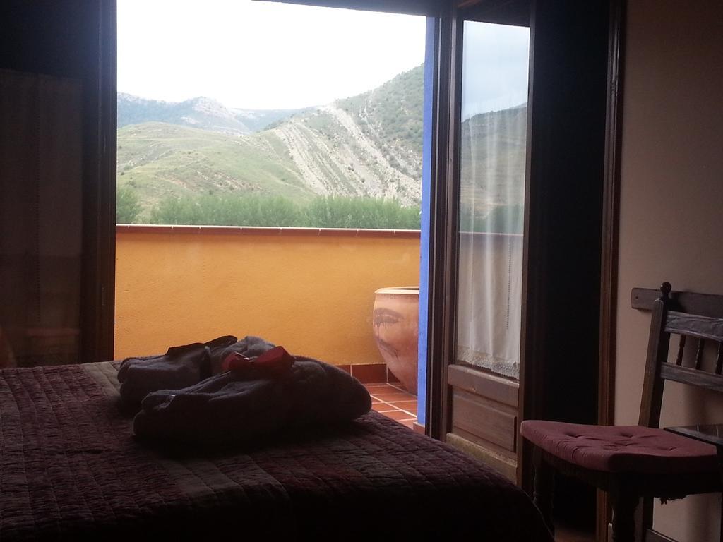 Hotel Rural El Horno de Aliaga Habitación foto
